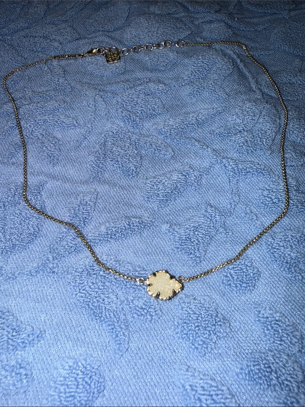 Kendra Scott Gold Cream Moonstone Pendant Necklace